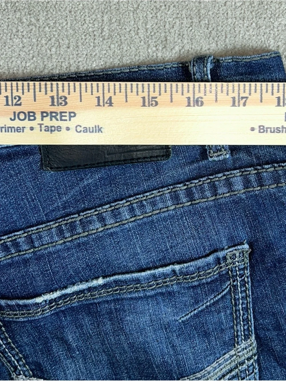 BKE Tyler Straight Stretch Jeans Mens 36XL Blue Distressed Denim Pants